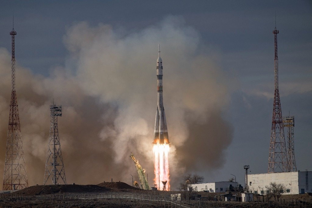 Russian Soyuz spacecraft successfully takes off, with three astronauts on board