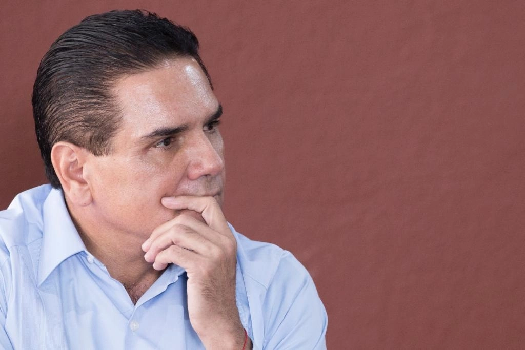 El perredista Silvano Aureoles Conejo, ex gobernador de Michoacán, a quien la administración del morenista Alfredo Ramírez Bedolla acusa de cometer diversas anomalías en perjuicio del erario de la entidad. Foto Ignacio Juárez / Archivo