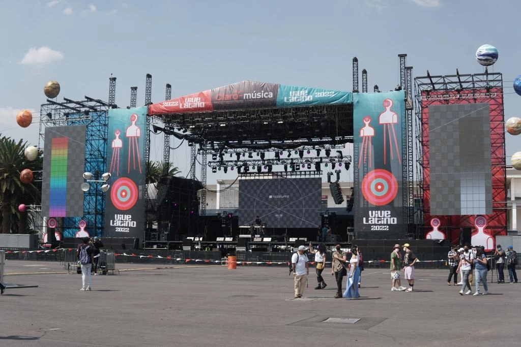 El Festival Vive Latino se realizará hoy y mañana en el Foro Sol, Ciudad de México. Foto Pablo Ramos