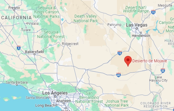 El helicóptero cayó cerca de una pequeña población en el desierto de Mojave, en el sur de California. Foto Google maps