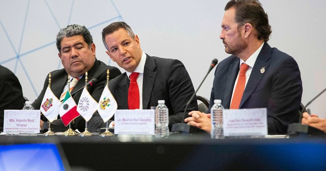 Alejandro Murat, presidente de la Conago durante la reunión de este organismo en Querétaro. Foto @CONAGO_oficial
