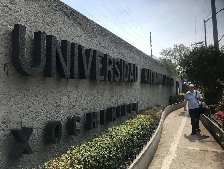 En la Unidad Xochimilco, sede del encuentro, el rector puntualizó que la colaboración entre esta Institución y el gobierno federal forma parte de una larga tradición de vinculación académica que concibe el conocimiento como un bien público al servicio de la sociedad. Foto Alfredo Domínguez / Archivo