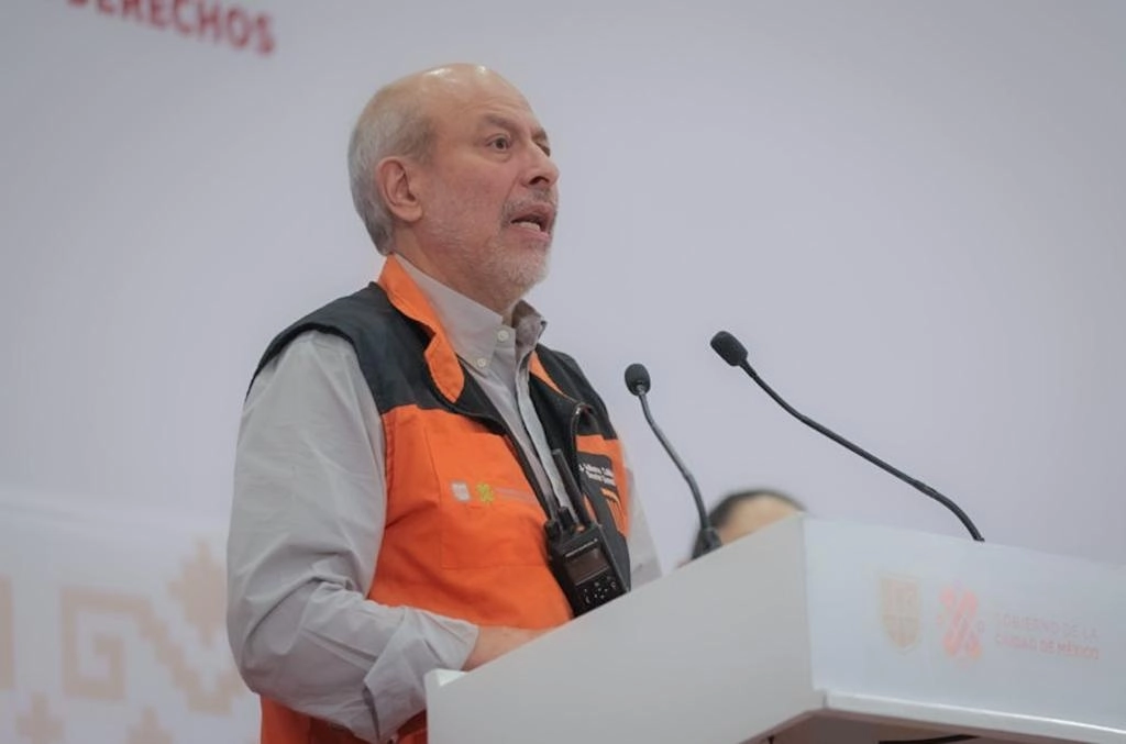 El director Metro, Guillermo Calderón, informó que fue separado de su cargo el subdirector de Operaciones del Metro, Alberto García. Foto cortesía Gobierno de la CDMX