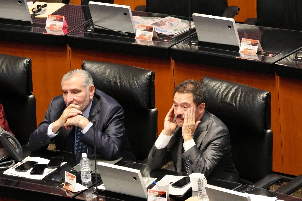 Se presentaron ya las denuncias correspondientes y se investigue “por qué la administración del archivo consistía en mantener papelería diversa en una bodega en el estado de Hidalgo, de la cual vamos a hacer incluso del conocimiento de las autoridades la ubicación precisa”. Fotos Luis Castillo/ La Jornada/ Archivo 