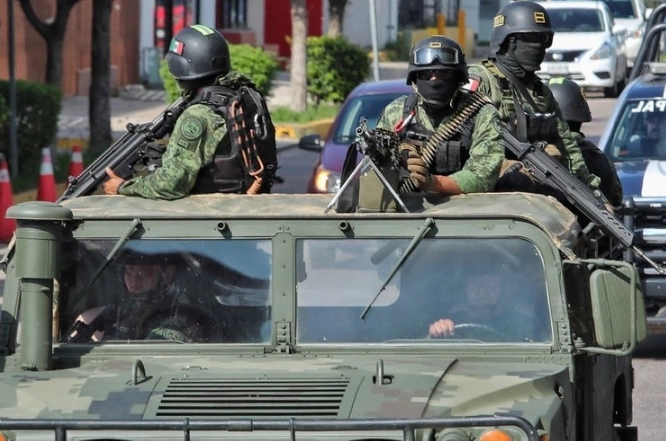 Elementos del Ejército mexicano en imagen de archivo. Foto Marco Peláez 