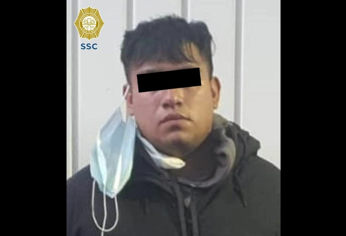 Fernando “N”, alias ‘El Pelón’, fue detenido por agentes en la colonia Alfonso XIII, de la alcaldía Álvaro Obregón. Foto SSC