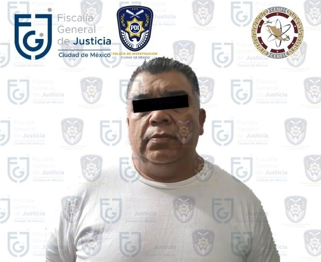 Juan Manual 'N', líder del grupo criminal 'Los Tanzanios', fue aprehendido en un departamento en la alcaldía Iztapalapa. Foto FGJ   