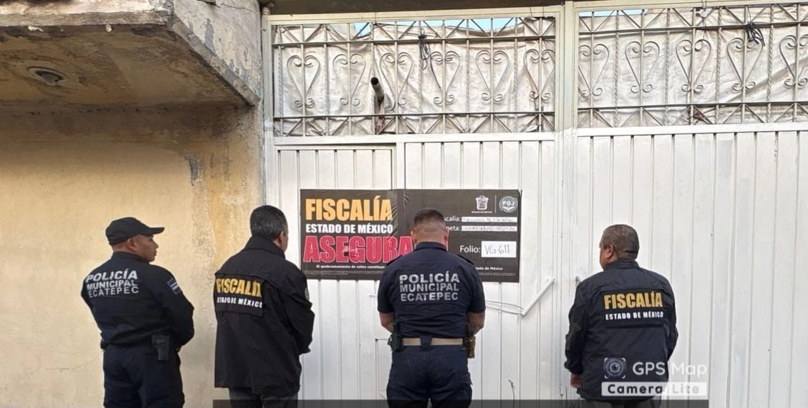 Los policías municipales en coordinación con la policía estatal implementaron un operativo y encontraron a tres hombres y una mujer al interior de la casa, a quienes pidieron acreditar la propiedad, pero no pudieron hacerlo. Foto 