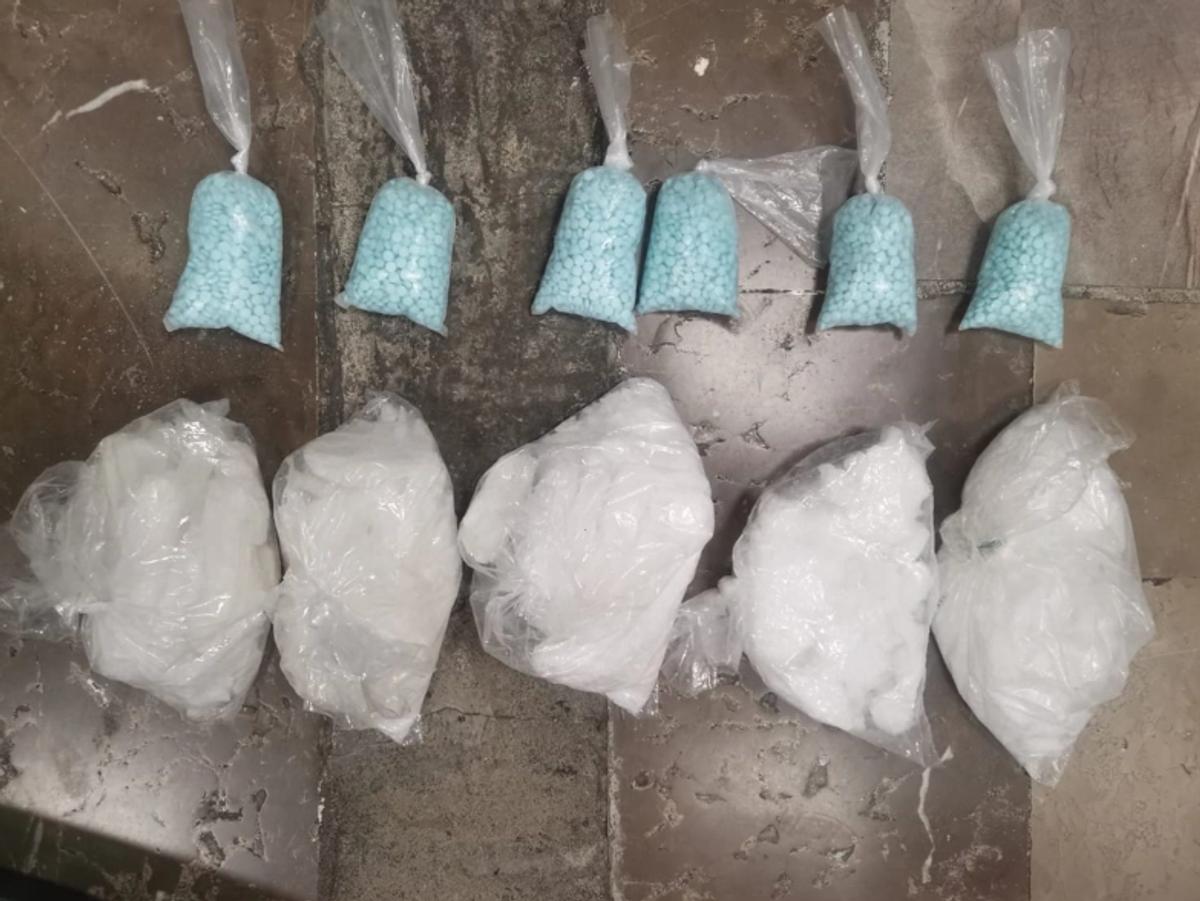 在南非被捕的5名墨西哥人：他们经营着一个制造冰毒的实验室
