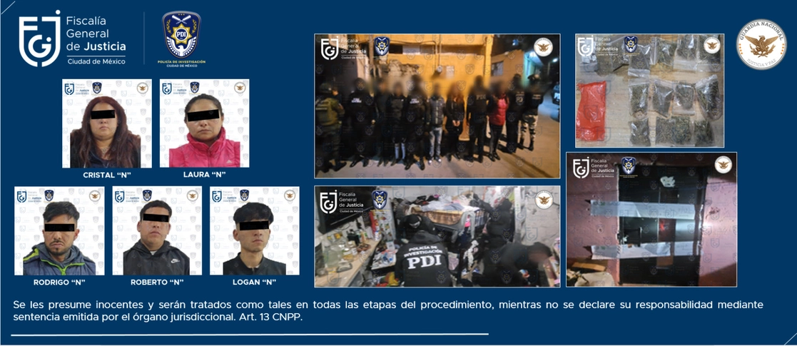 Durante el cateo, realizado en un domicilio de la colonia Garcimarrero, fueron encontrados 28 bolsas de plástico con vegetal verde seco similar a la mariguana y diversos envoltorios con sustancia sólida con características similares a la cocaína. Imagen FGJCDMX