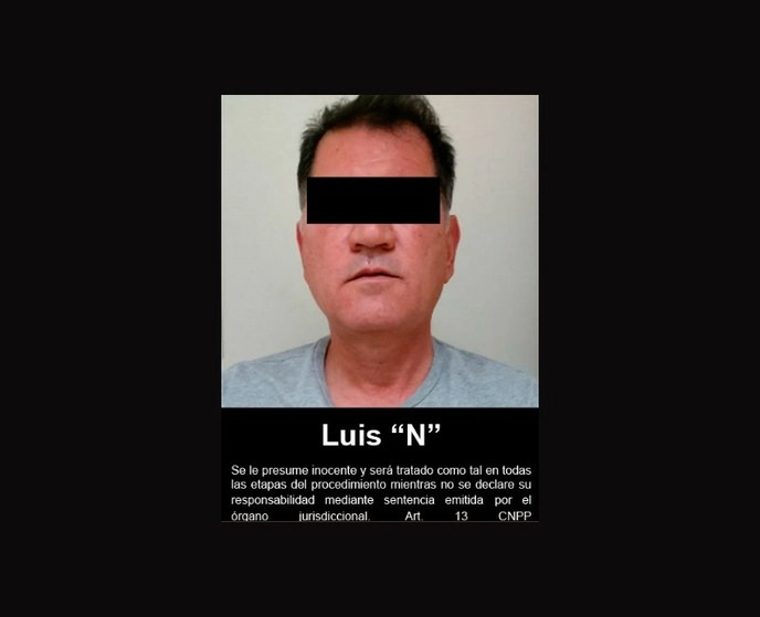 La Fiscalía General de la República informó que la Fiscalía Especializada en combate a la Corrupción ejecutó una orden de aprehensión contra de Luis “N", y seguirá el procedimiento correspondiente para que un juez federal determine la situación jurídica del ex funcionario público. Foto Twitter @FGRMexico
