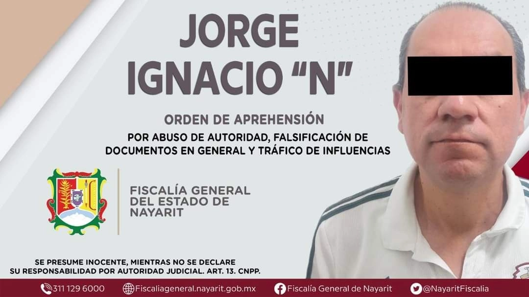 El ex rector de la Universidad Autónoma de Nayarit es acusado de tráfico de influencias, falsificación de documentos y abuso de autoridad. Foto Fiscalía General de Nayarit  