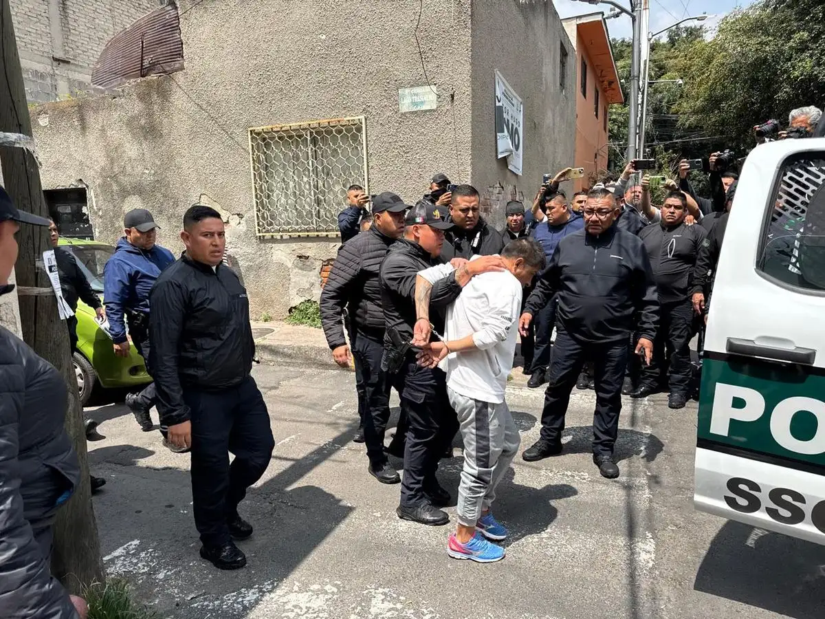Detenido un hombre, presunto implicado en el homicidio de una joven de 20 años en la colonia Pensil, Miguel Hidalgo, Ciudad de México, el 20 de agosto de 2025. Foto 