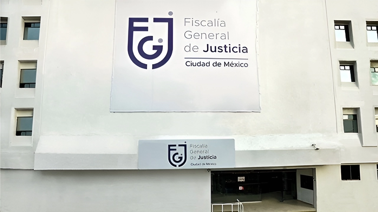 Fachada de la Fiscalía General de Justicia de la CDMX. Foto 'La Jornada' / Archivo
