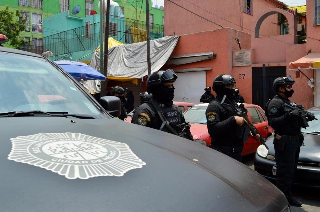 Durante un operativo de la SSC, imagen de archivo tomada de la cuenta en Twitter @OHarfuch 