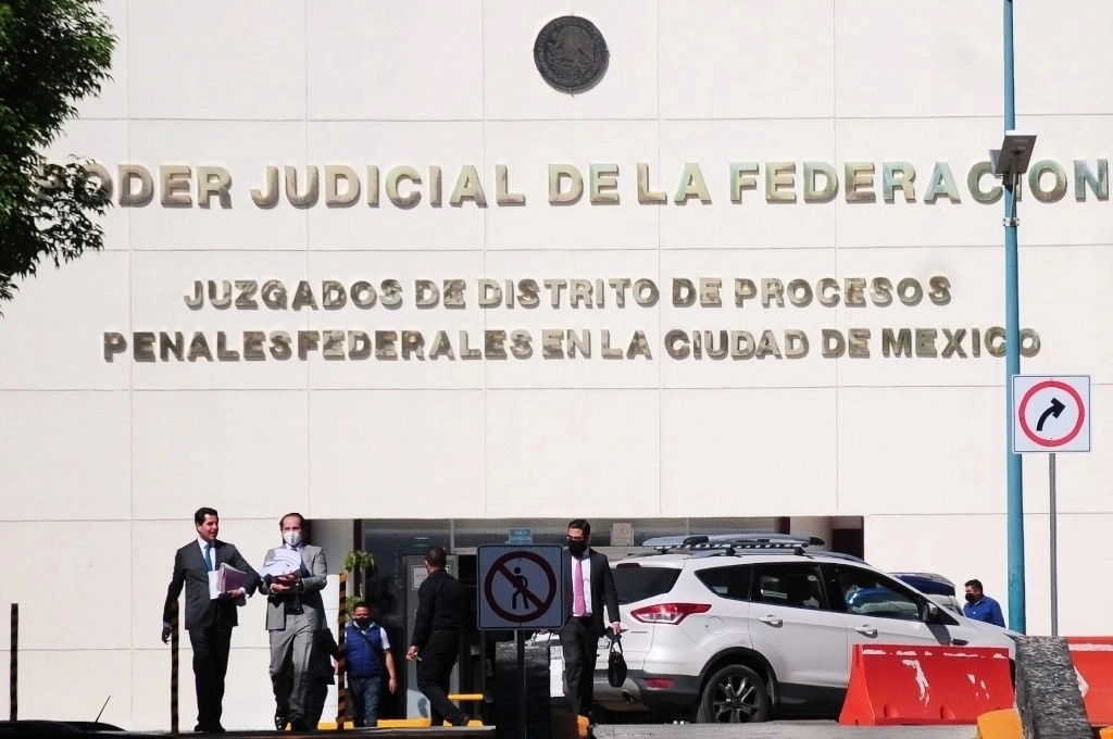 Obtenida la orden de aprehensión, con apoyo de  elementos de la Guardia Nacional, fue ubicado y notificado del mandamiento judicial. Foto Cuartoscuro / archivo
