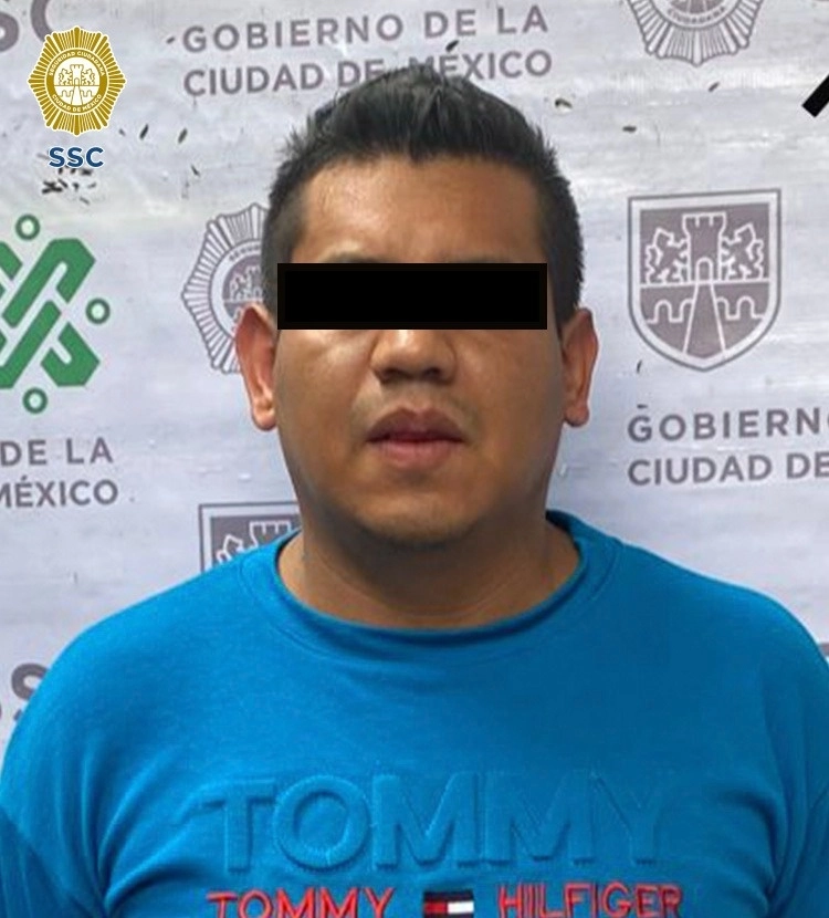 Ricardo Fuentes, de 34 años, fue detenido en Xochimilco, por su presunta responsabilidad en el robo a comensales, negocios, transeúntes. Foto SSC