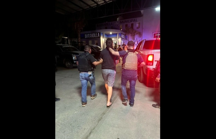 Martín Heriberto, presunto feminicida de la Dra. Alí Jasel fue detenido por elementos de la PGJE de BCS. Foto tomada de la red social X @PGJEBCS
 