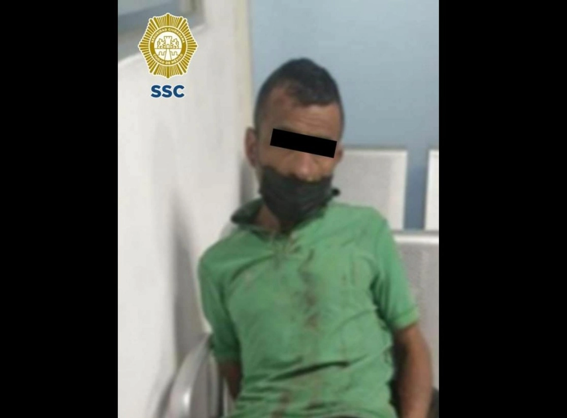 El hombre de 42 años fue detenido en la estación San Antonio de la línea 2 del Metro. Foto SSC