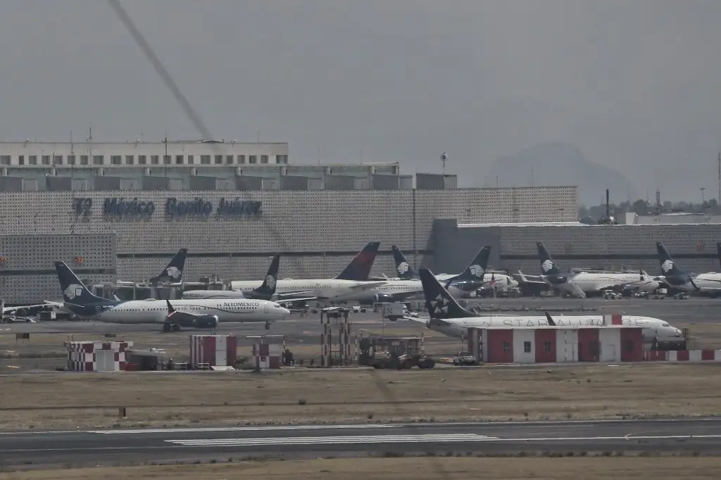 La agresión ocurrió en la Terminal 2 del Aeropuerto Internacional de la Ciudad de México. Foto Marco Peláez / Archivo