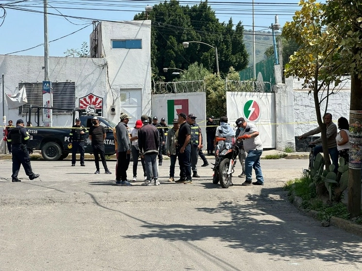 Los siete sujetos fueron entregados a las autoridades policiacas municipales, el 21 de septiembre de 2023. Foto 'La Jornada'