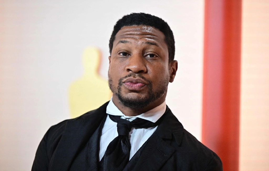 Jonathan Majors fue acusado de acoso e intento de estrangulamiento. Foto Afp

