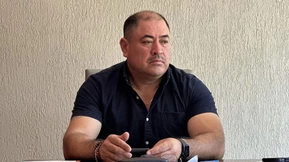 El alcalde de Teuchitlán, Jalisco, es señalado de los delitos de ser presunto responsable de delincuencia organizada, desaparición de personas y trata. Foto Tomada del Facebook
