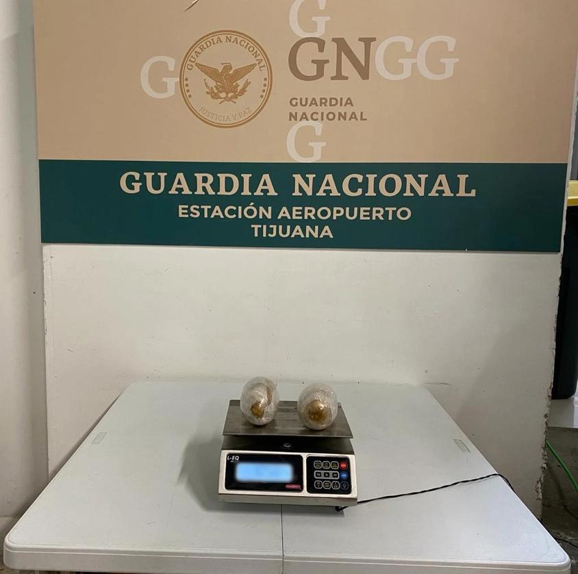 Paquetes de heroína asegurados. Imagen cortesía  de la GN 