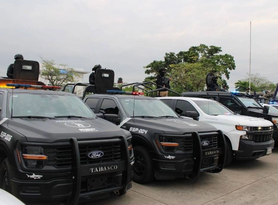 Los seis integrantes del grupo delictivo 'La Barredora' fueron detenidos en Jalpa, Tabasco, por elementos de la Fuerza Interinstitucional de Reacción Táctica Olmeca. Foto 