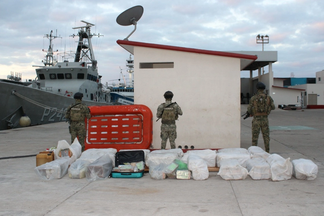 Droga asegurada en Mazatlán. Foto tomada del sitio de https://www.gob.mx/semar/prensa