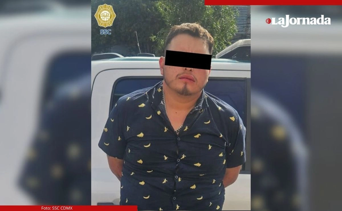 Elemento de la SSC dieron alcance al sujeto de 29 años en Xochimilco luego de que vecinos reportaran que había realizado detonaciones de un arma de fuego en la vía pública. Foto 