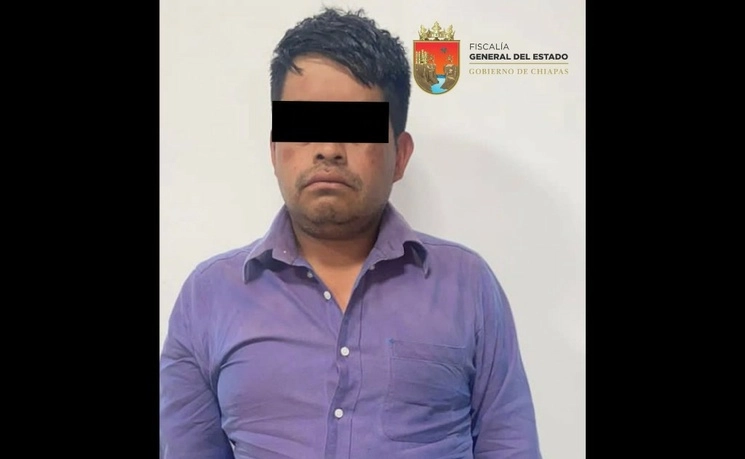 avier ‘N’, ‘La Pulga’, fue detenido por su probable responsabilidad en los delitos de motín y atentados contra la paz. Foto Tomada del Twitter @FGEChiapas
