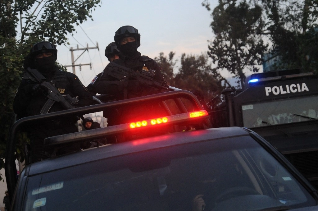 Policías de la SSC durante un operativo. Foto Cuartoscuro / Archivo