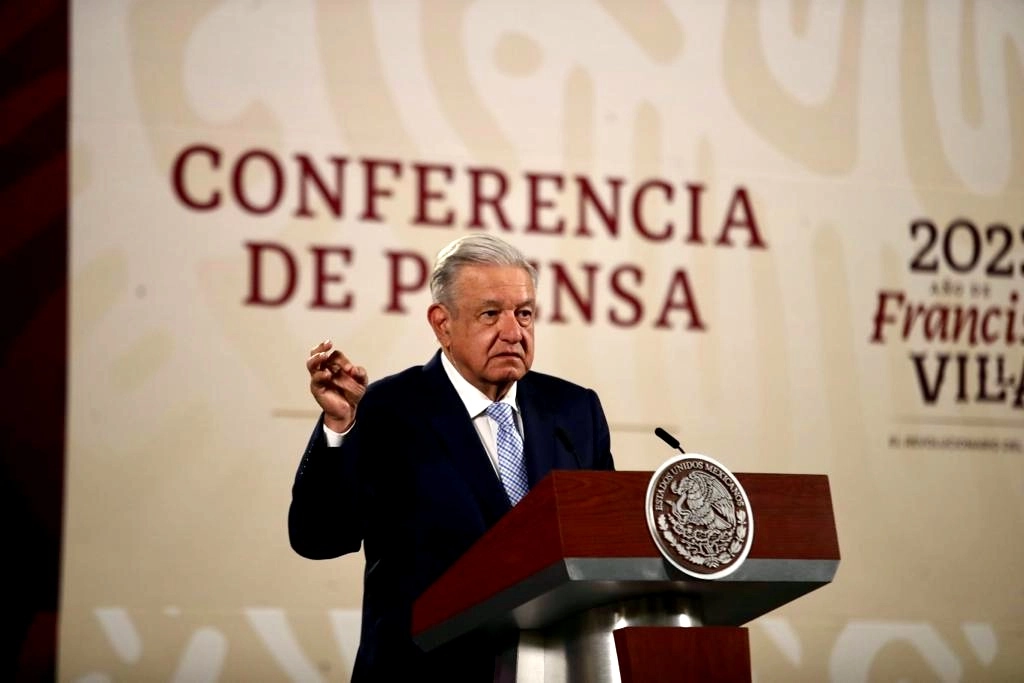 El presidente de México, Andrés Manuel López Obrador, durante su conferencia matutina en Palacio Nacional, en la Ciudad de México, el 18 de enero de 2023. Foto Yazmín Ortega Cortés