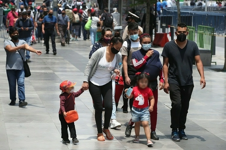 Celebración del Día de las Madres en la CDMX. Foto José Antonio López / Archivo 