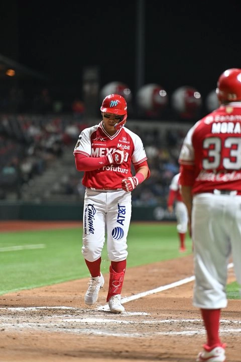 Robinson Canó, José Marmolejos y Arístides Aquino empujaron par de carreras cada uno. Foto 