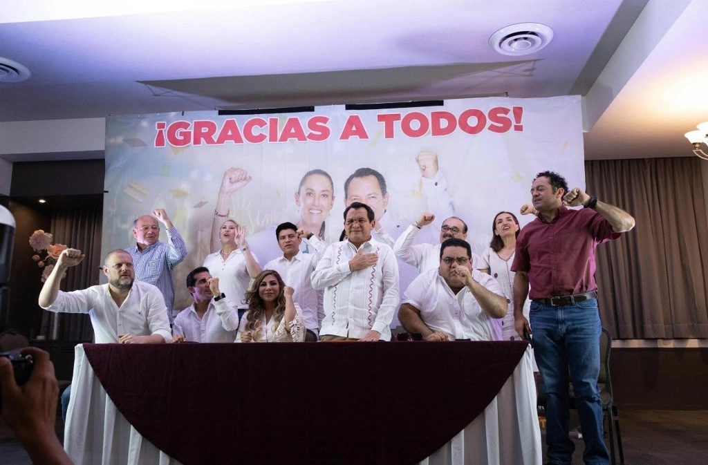 El candidato de la alianza Morena, PVEM y PT, Joaquín ‘Huacho’ Díaz Mena aventaja las preferencias electorales para la gubernatura de Yucatán, de acuerdo a los primeros resultados electorales, el 3 de junio de 2024. Foto Cuartoscuro / La Jornada
