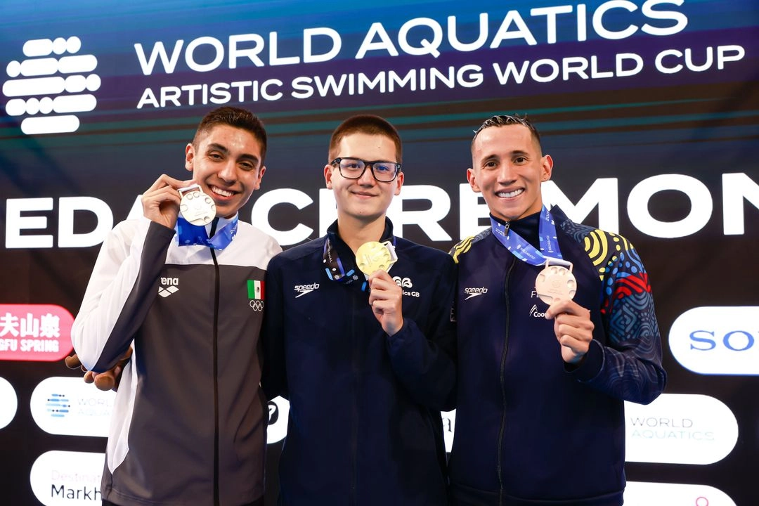 El tricolor obtuvo puntuaciones de 95.1500 en impresión artística, 95.7975 en ejecución y 43.3000 en dificultad total, con lo que ganó el segundo lugar del podio. Foto 