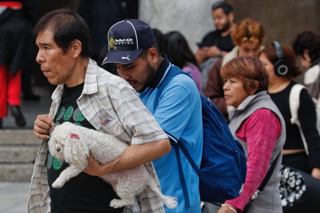 Habitantes de las alcaldías Venustiano Carranza, Iztapalapa, Gustavo A. Madero y Tláhuac tienen una expectativa de vida casi 10 años menor que los que viven en Benito Juárez, según un informe del Instituto de Planeación Democrática y Prospectiva de CDMX. Foto  