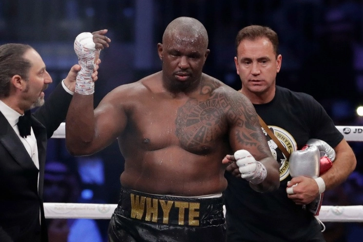 El resultado adverso en la prueba antidopaje de Dillian Whyte derivó en la cancelación del enfrentamiento con Anthony Joshua. Foto Ap