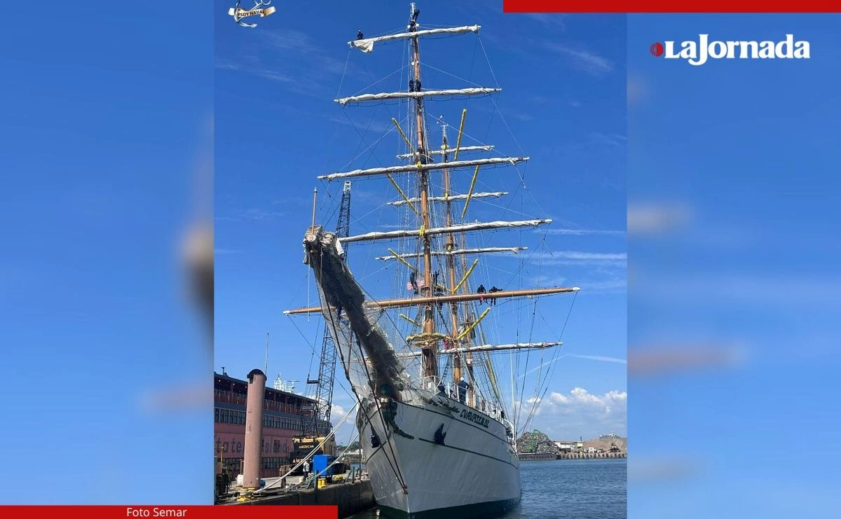 Se prevé que el 20 de este mes, el buque escuela velero ‘Cuauhtémoc’ regrese al puerto de Manhattan, en Nueva York, y termine su alistamiento antes del zarpe. Se hacen pruebas de aceptación en la mar una vez terminadas las reparaciones por un percance en mayo pasado, cuando sus mástiles se impactaron contra el puente de Brooklyn. Foto 