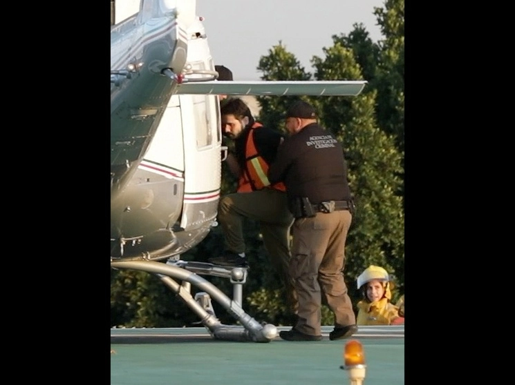 En enero pasado, Ovidio Guzmán López fue detenido y llevado a la CDMX, desde donde lo trasladaron en un helicóptero al penal federal del Altiplano.  Foto Jair Cabrera 
