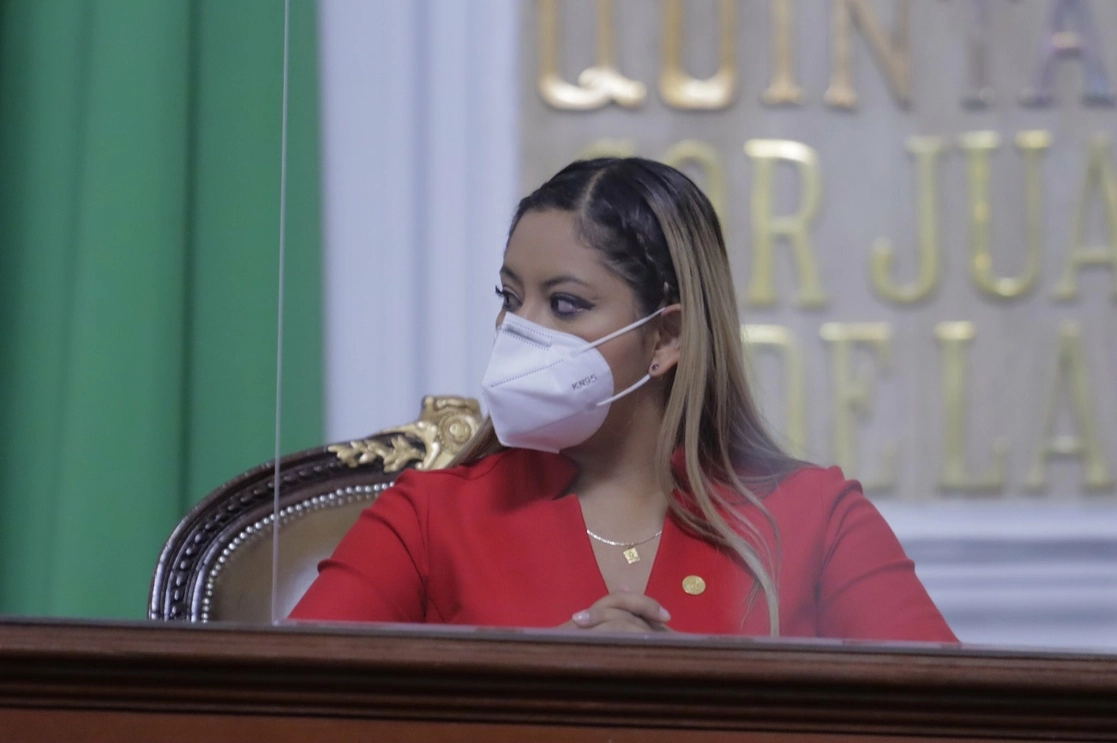 Maxta Iraís González Carrillo, la diputada local del PRI. Foto tomada de la cuenta de Twitter @Congreso_CdMex