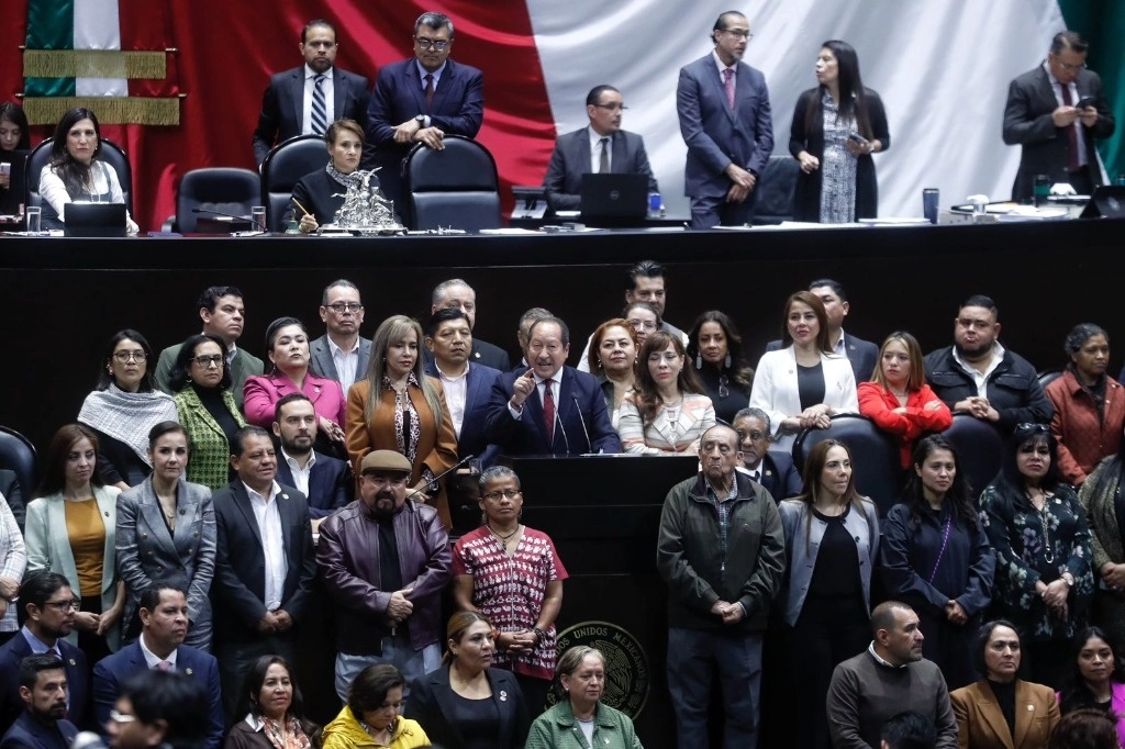 Diputados durante la sesión ordinaria para aprobar la lista de candidatos a cargo judicial. Foto Marco Peláez