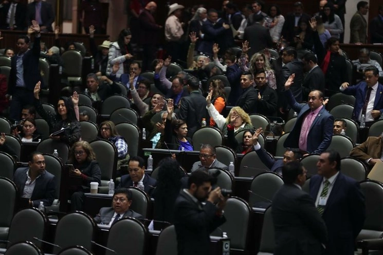 Sesión en San Lázaro el 6 de febrero de 2020. Foto José Antonio López