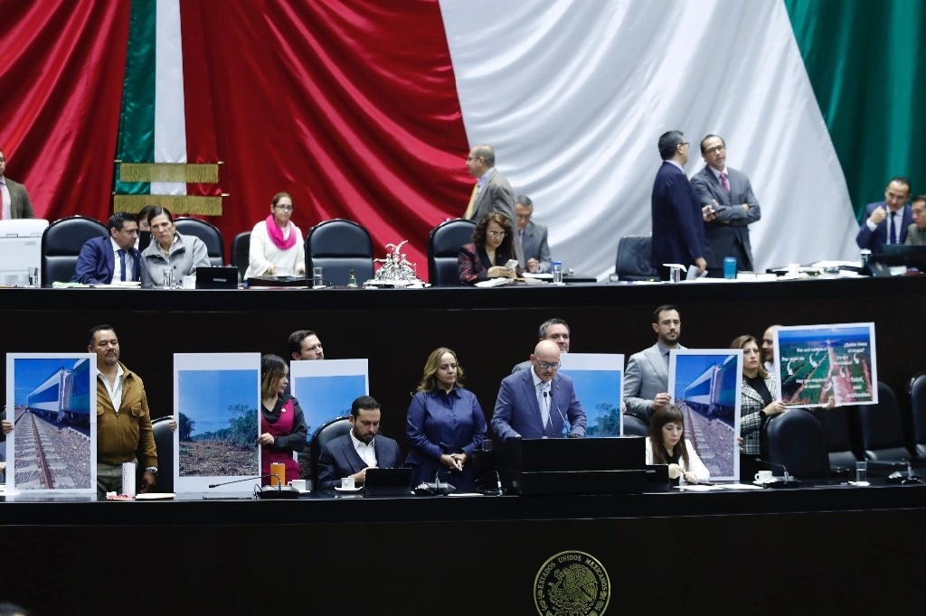 Sesión ordinaria en la Cámara de Diputados este 08 de octubre de 2023. Foto Germán Canseco