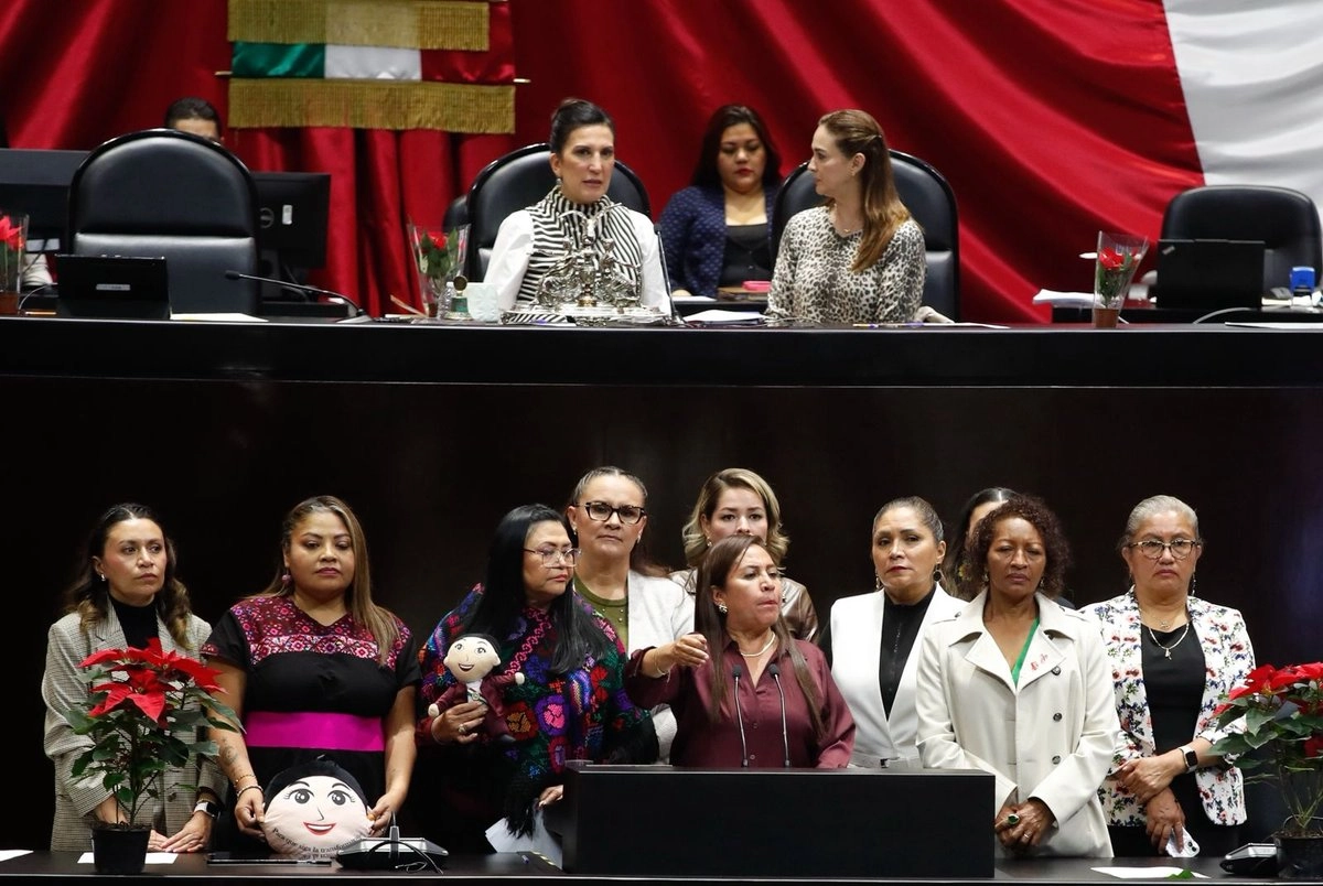 La Cámara de Diputados aprobó las reformas a 17 leyes enfocadas a erradicar la violencia contras las mujeres, adolescentes y niñas. Foto 