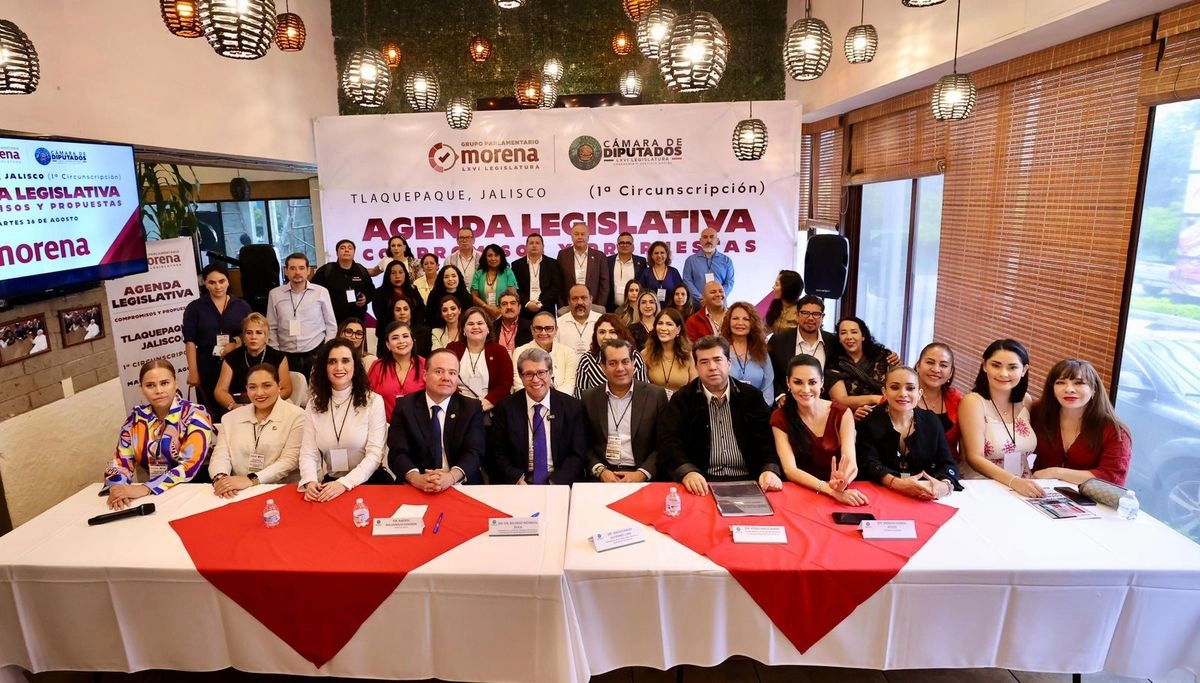 Un total de 52 legisladores federales morenistas de la primera circunscripción se reunieron en Guadalajara, Jalisco para definir la agenda legislativa del próximo periodo de sesiones. Foto 