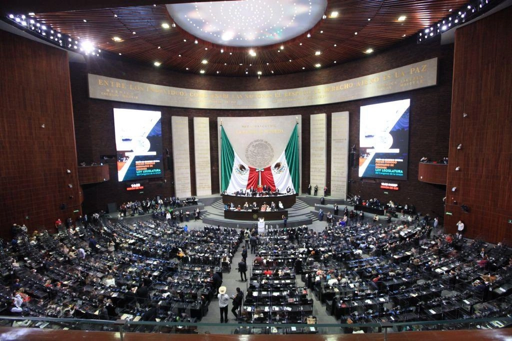Sesión del Congreso General este 01 de septiembre de 2021. Foto tomada de la cuenta de Twitter @JorgeRoHe