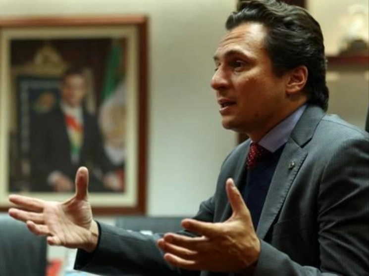 El ex titular de Pemex, Emilio Lozoya, durante una conferencia de prensa el 17 de agosto del 2017. Foto Francisco Olvera
